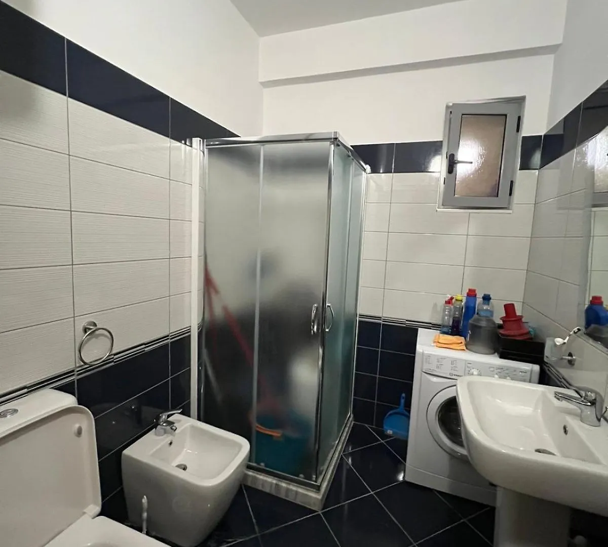 Trio Travel Apartment Vlore 0*,