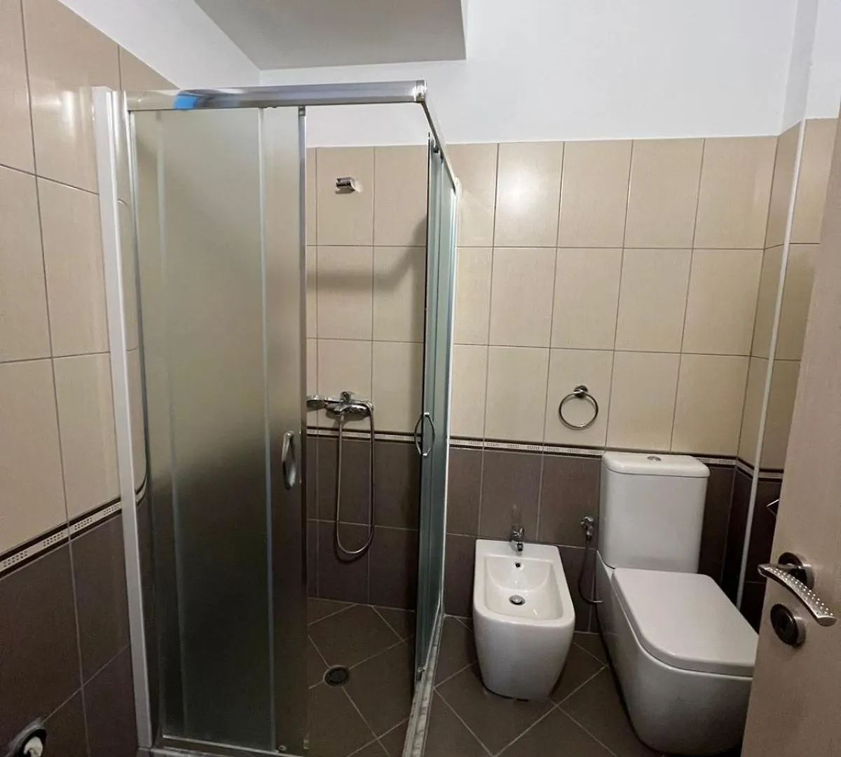 Trio Travel Apartment Vlore
